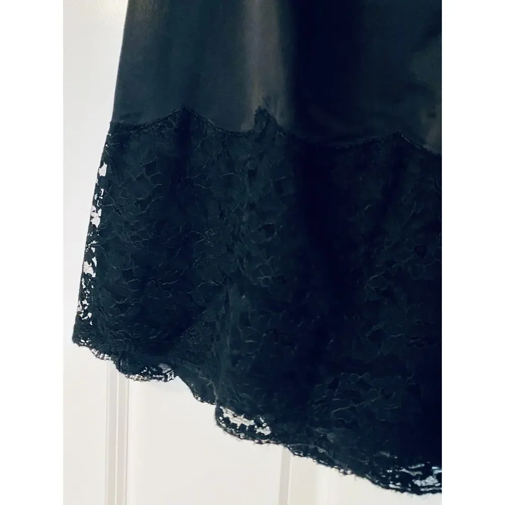 VANITY FAIR VINTAGE NYLON LACE LINGERIE HALF SLIP SKIRT Size Small Black